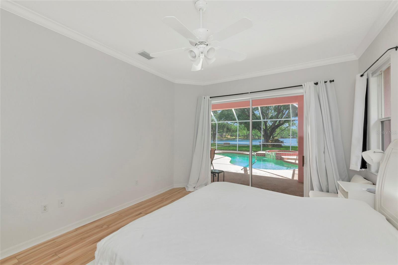 COUNTRY CREEK SUB PH I - Residential