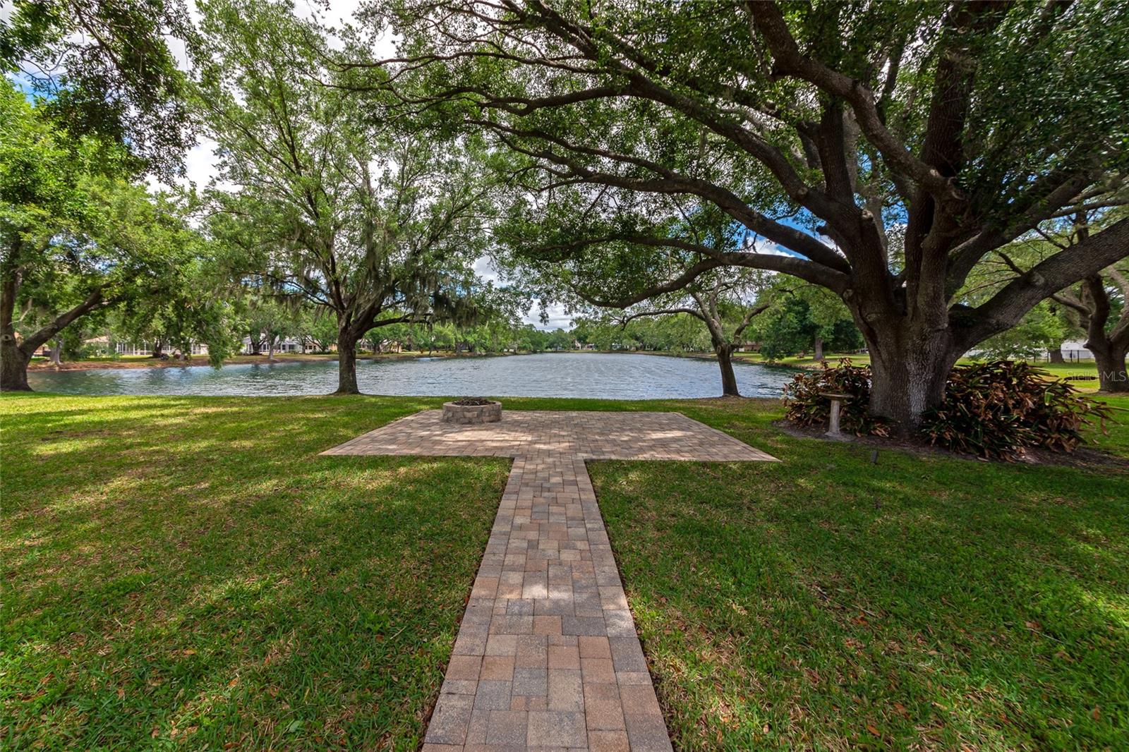 COUNTRY CREEK SUB PH I - Residential