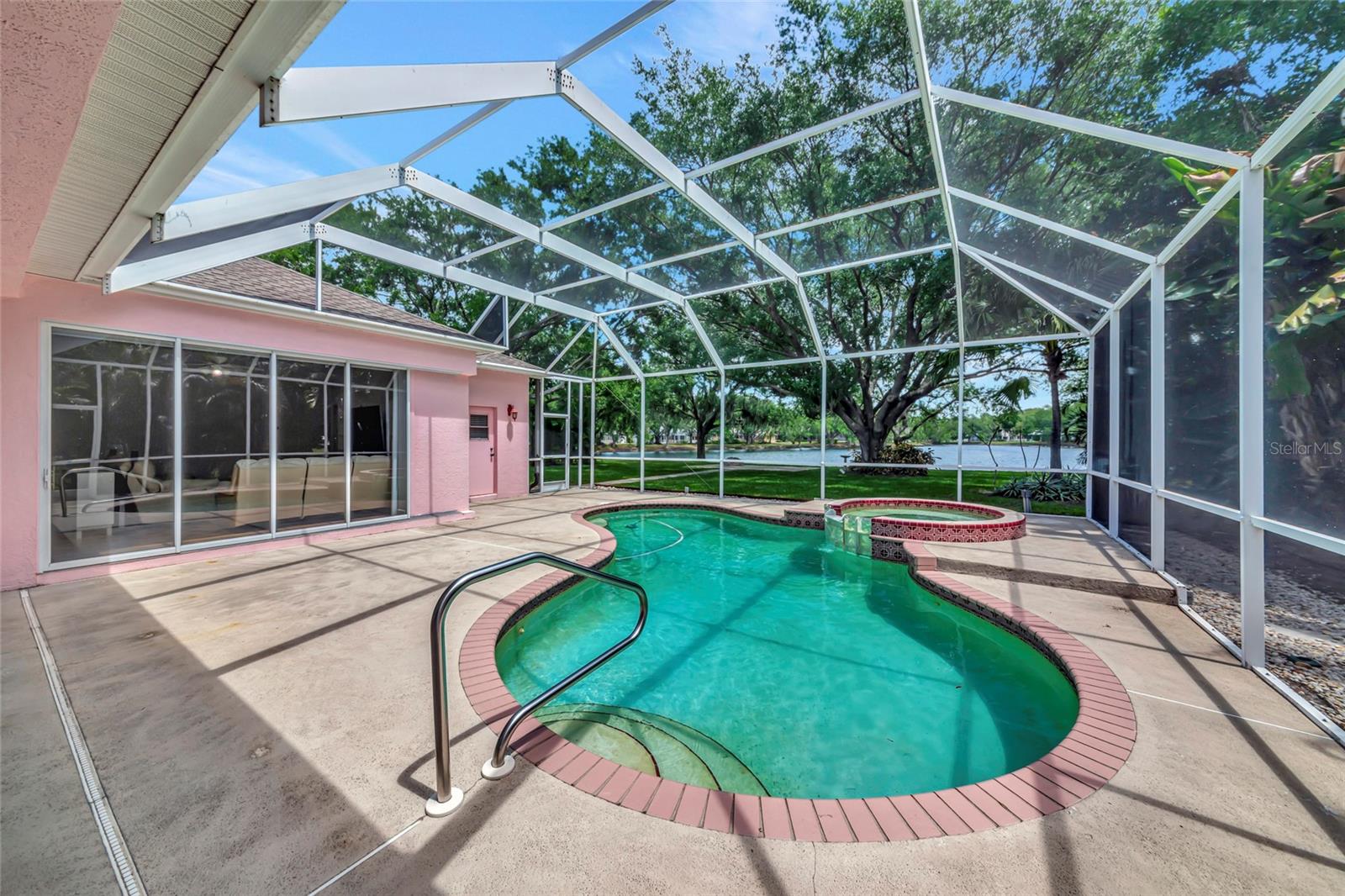 COUNTRY CREEK SUB PH I - Residential