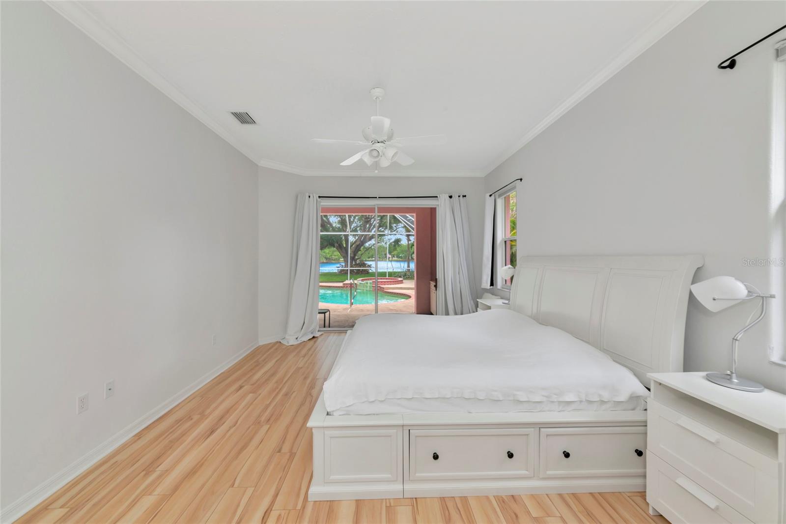 COUNTRY CREEK SUB PH I - Residential