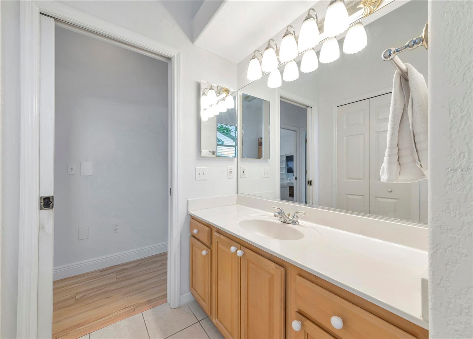 COUNTRY CREEK SUB PH I - Residential