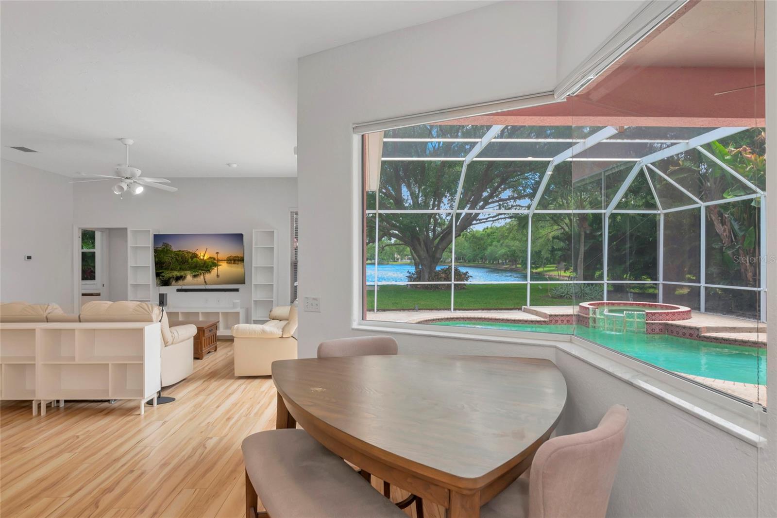 COUNTRY CREEK SUB PH I - Residential