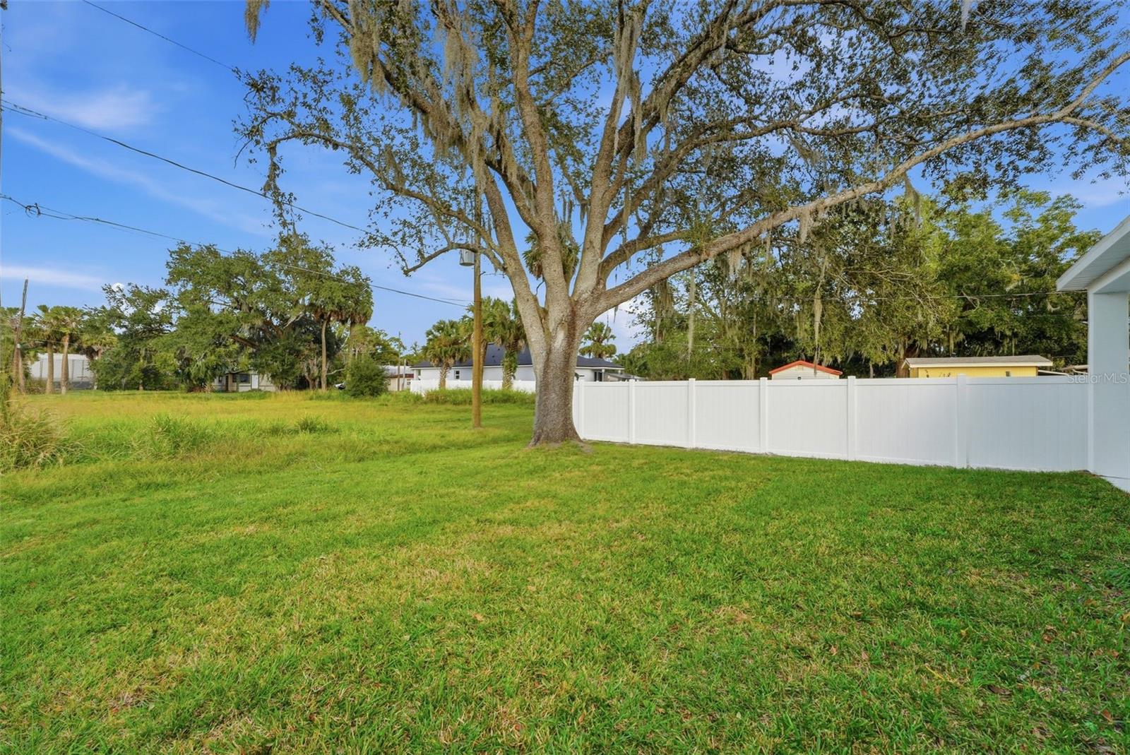 SEMINOLE PARK - Residential