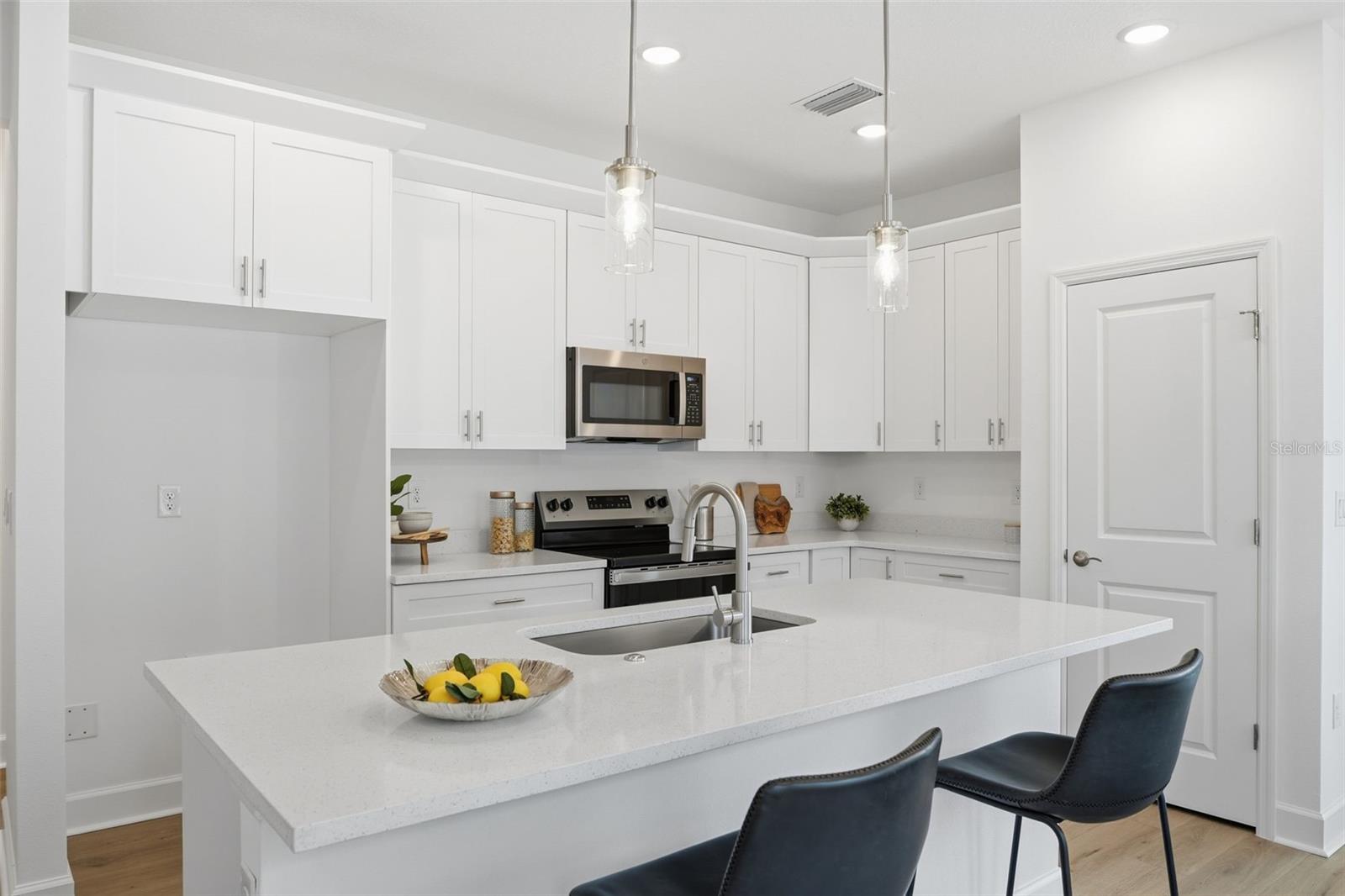 SEMINOLE PARK - Residential