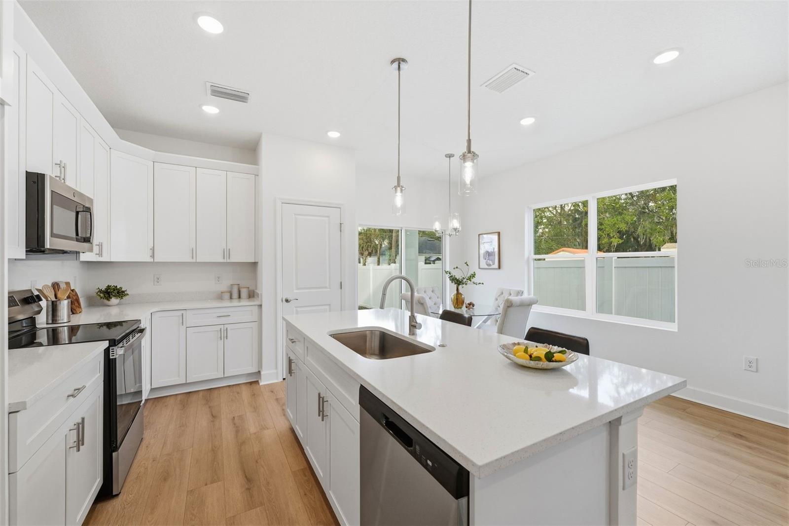 SEMINOLE PARK - Residential