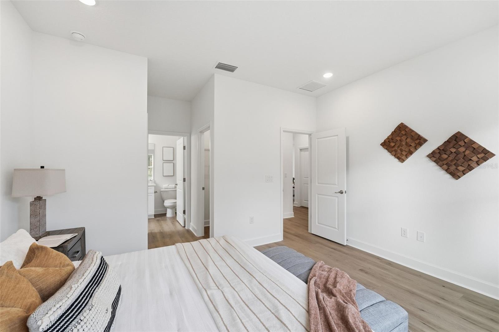 SEMINOLE PARK - Residential