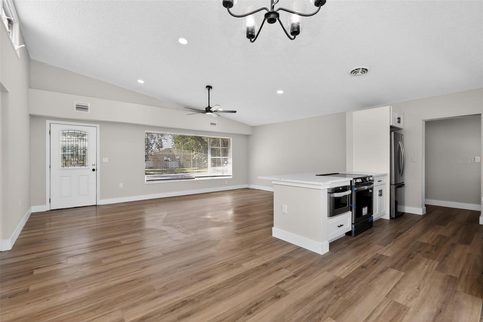 HIGHLAND PINES 5TH ADD - Residential