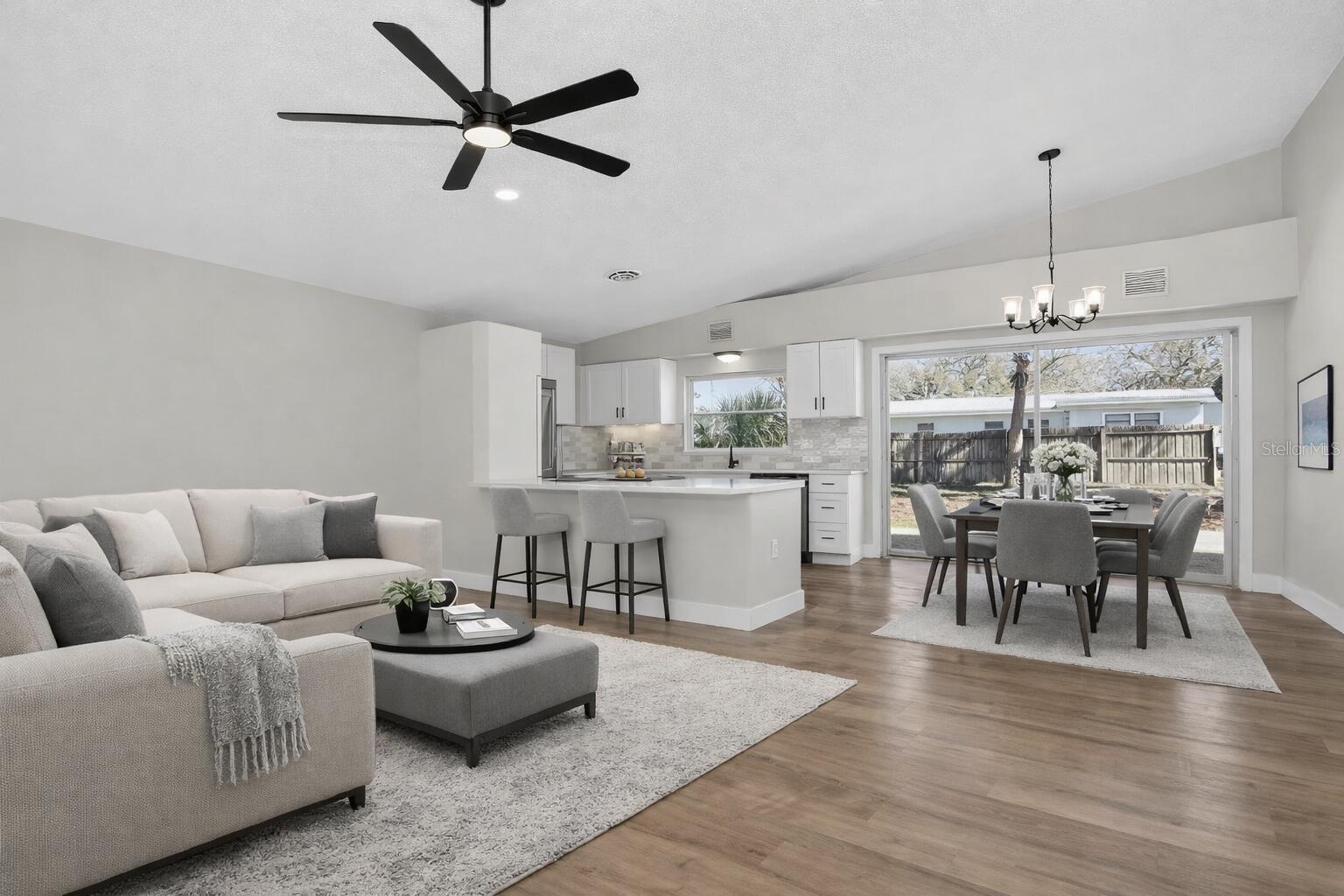 HIGHLAND PINES 5TH ADD - Residential