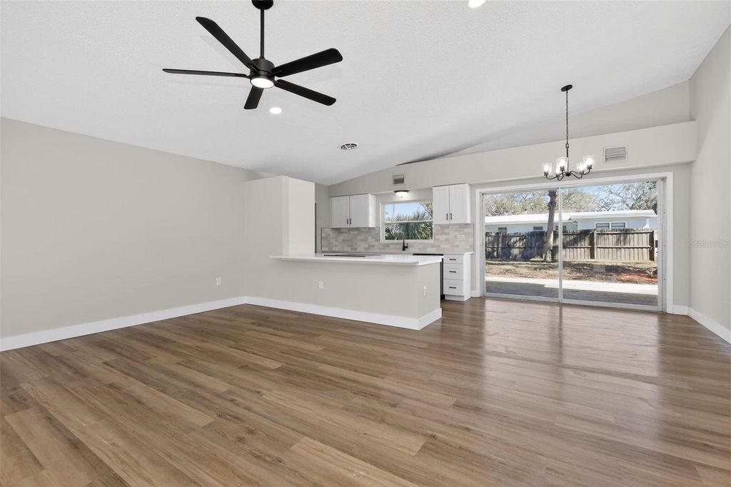 Photo of 1321 Murray Avenue, Clearwater, FL 33755 (MLS # O6387230)