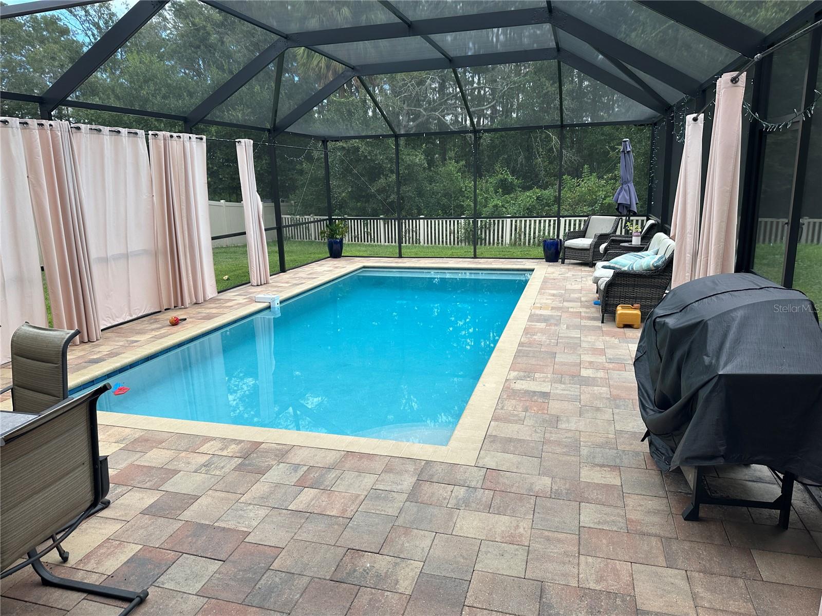 LAKESIDE PH 4 - Residential Lease