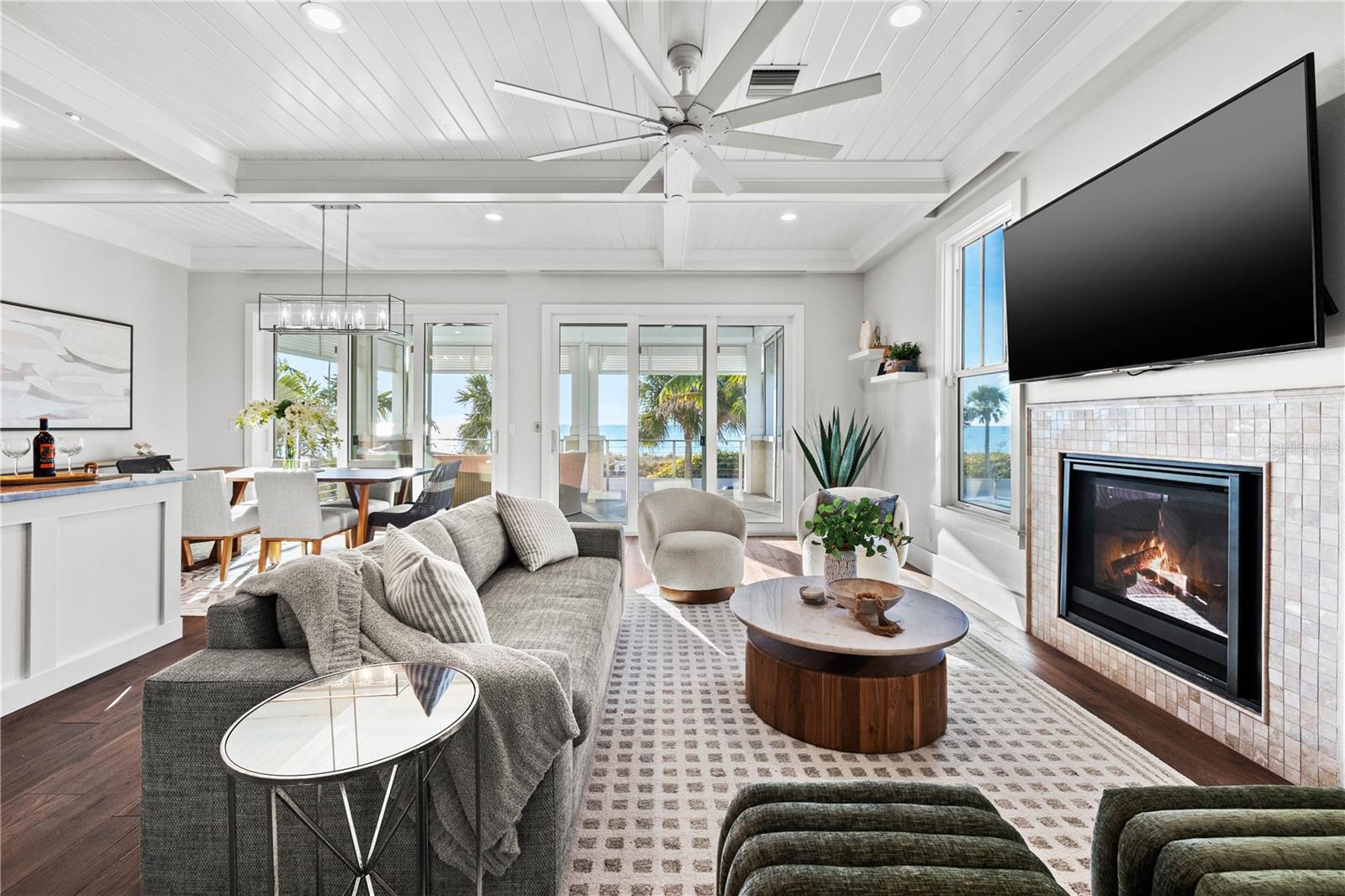 MOREY BEACH - Residential