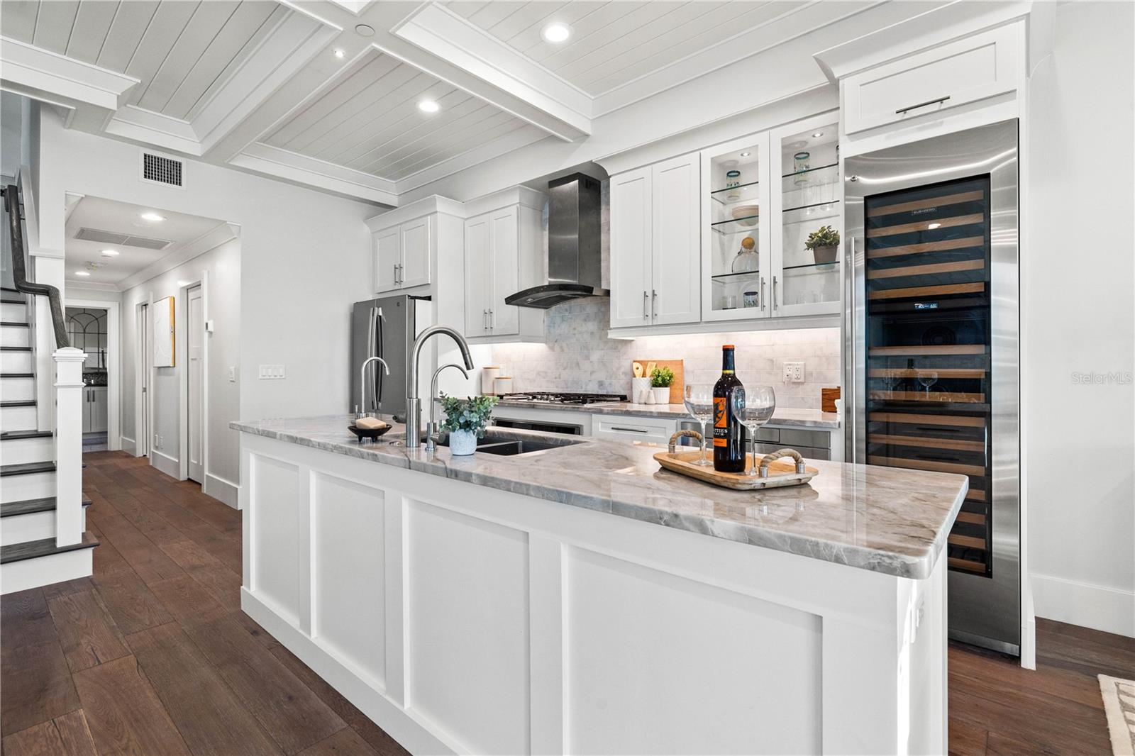 MOREY BEACH - Residential