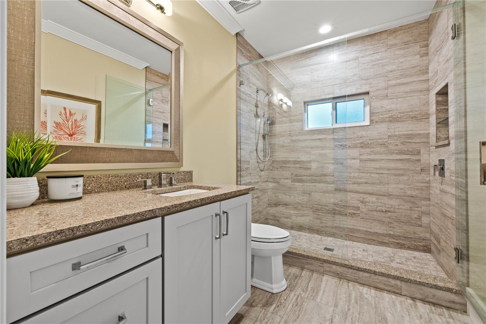 MOREY BEACH - Residential