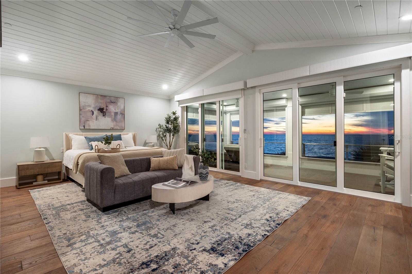 MOREY BEACH - Residential