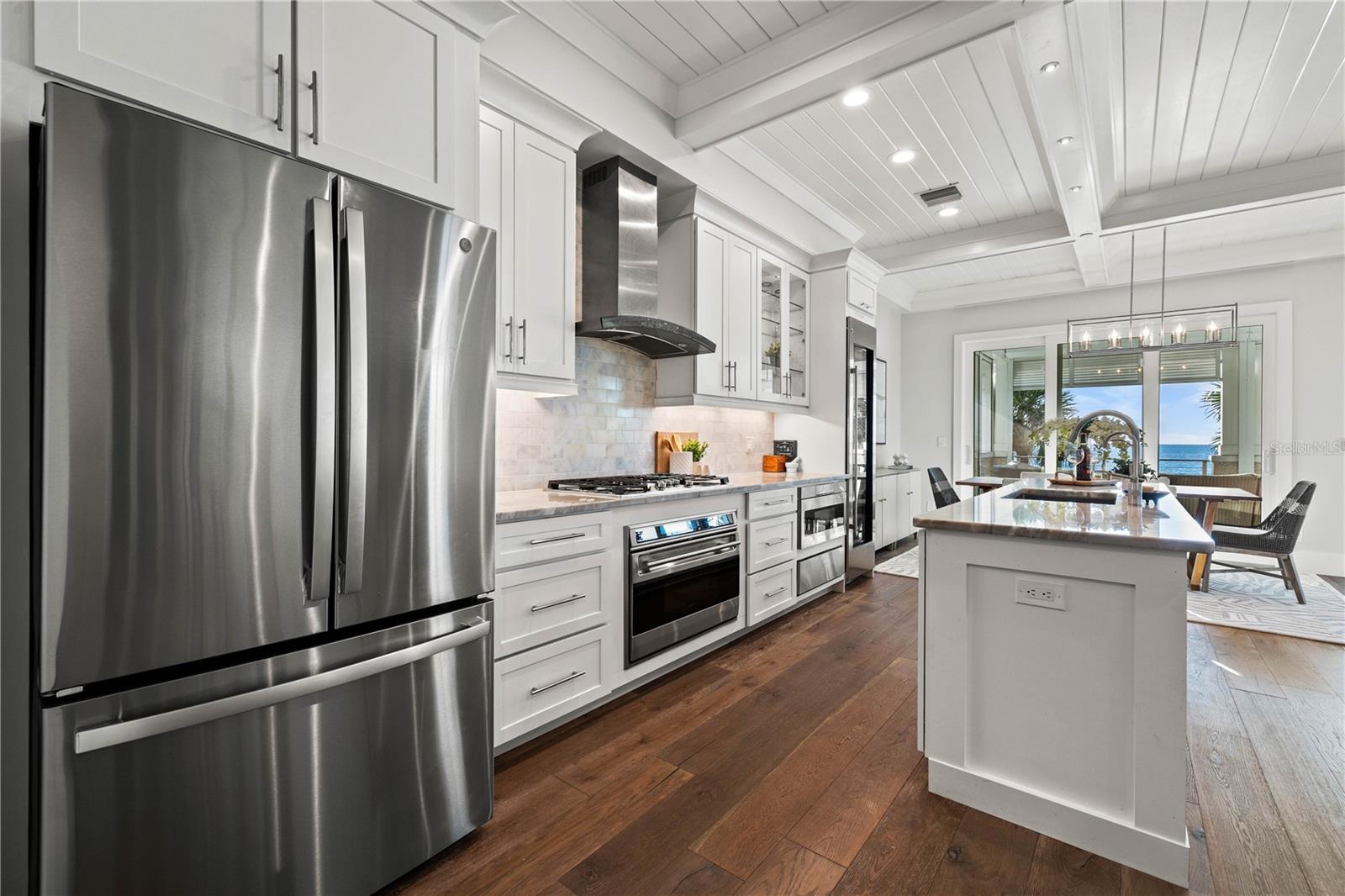 MOREY BEACH - Residential