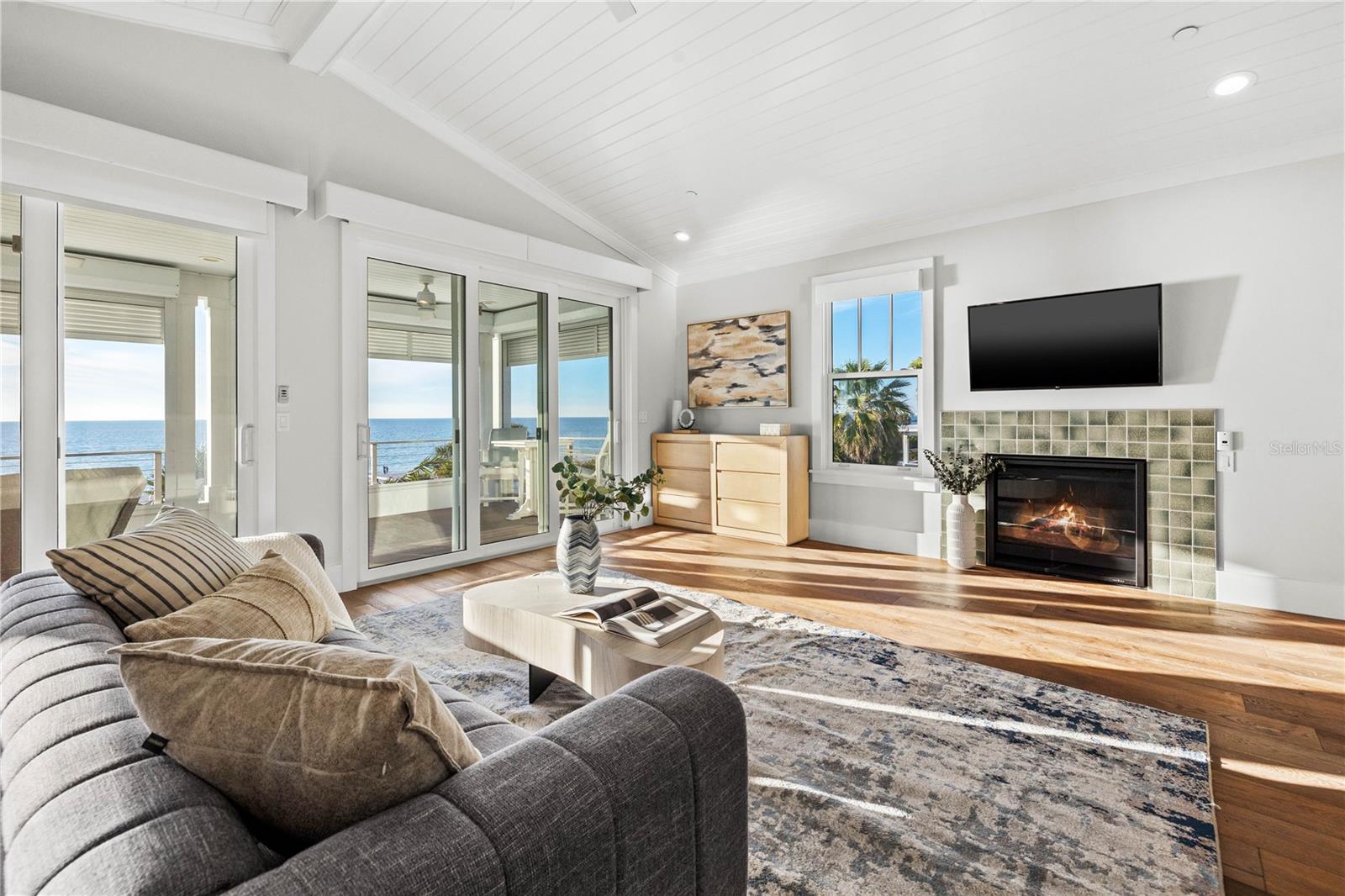 MOREY BEACH - Residential