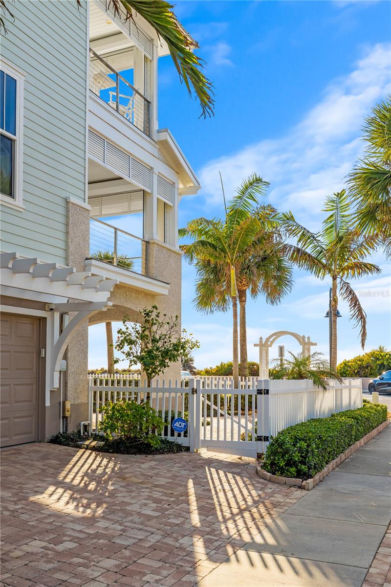 MOREY BEACH - Residential