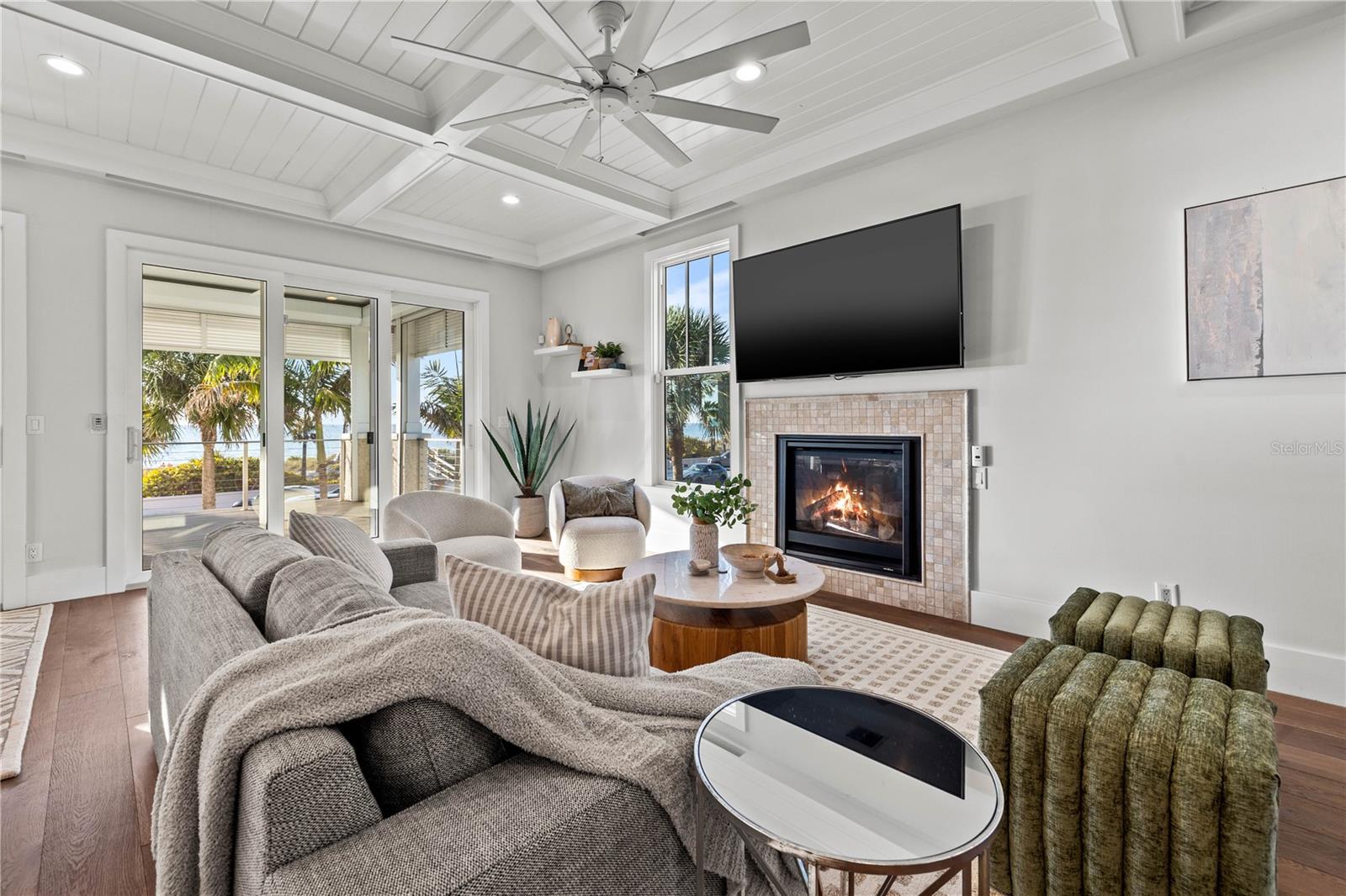 MOREY BEACH - Residential