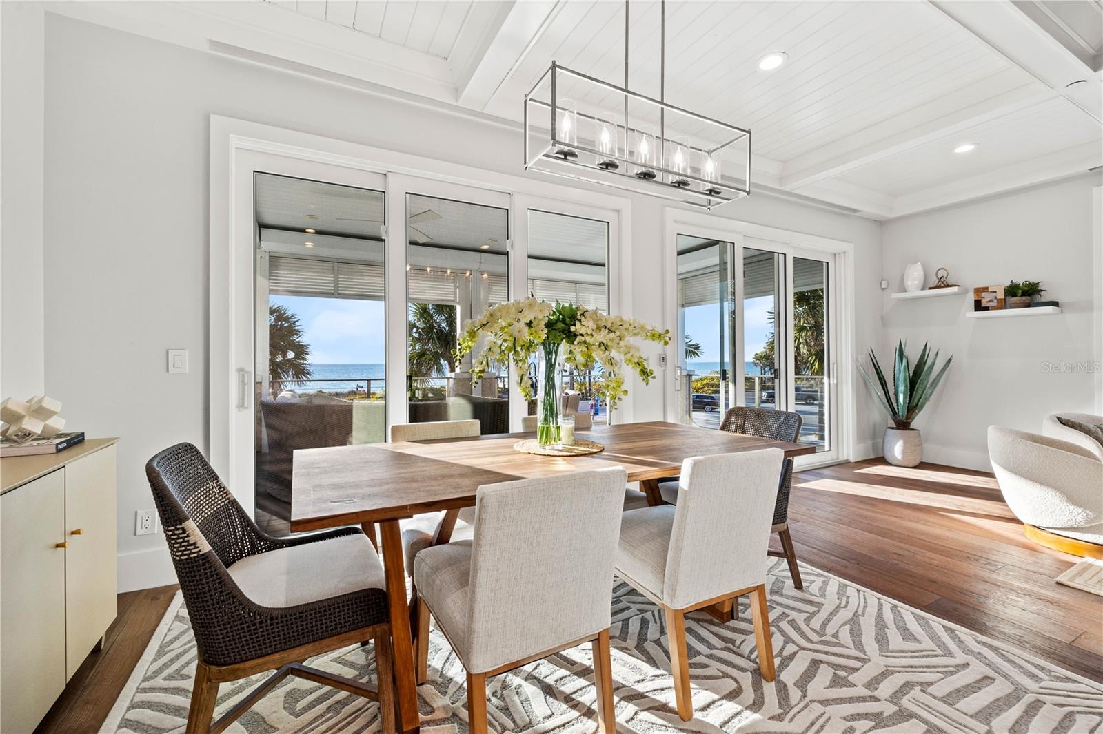 MOREY BEACH - Residential