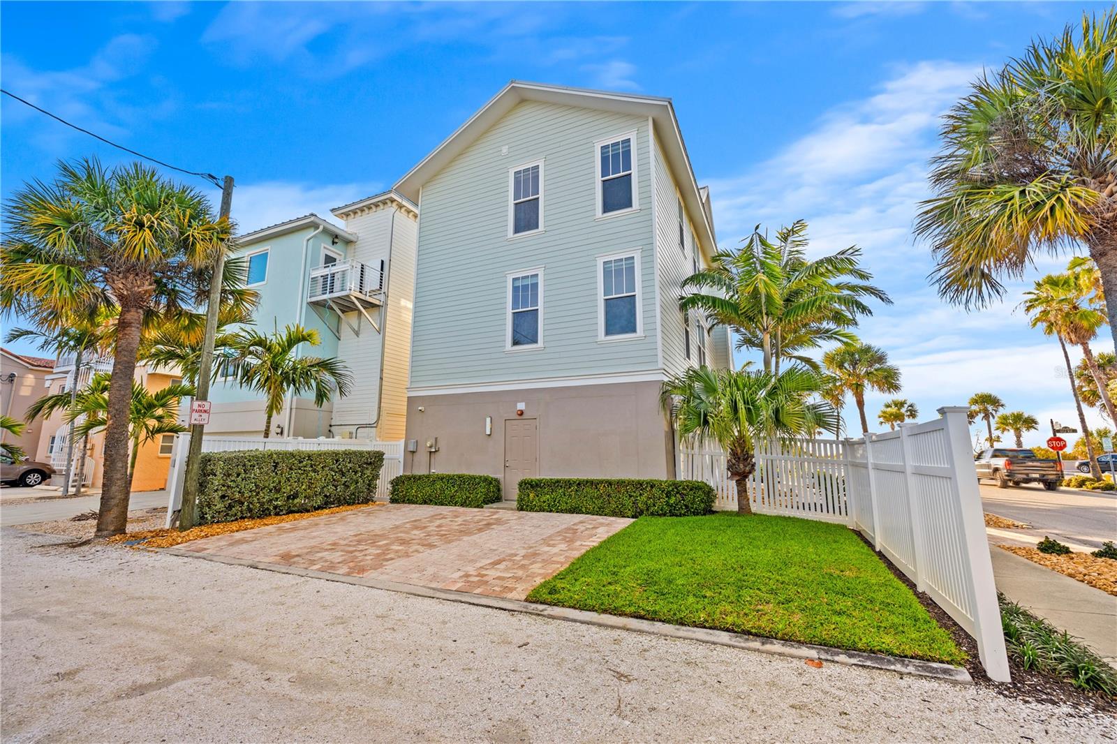 MOREY BEACH - Residential