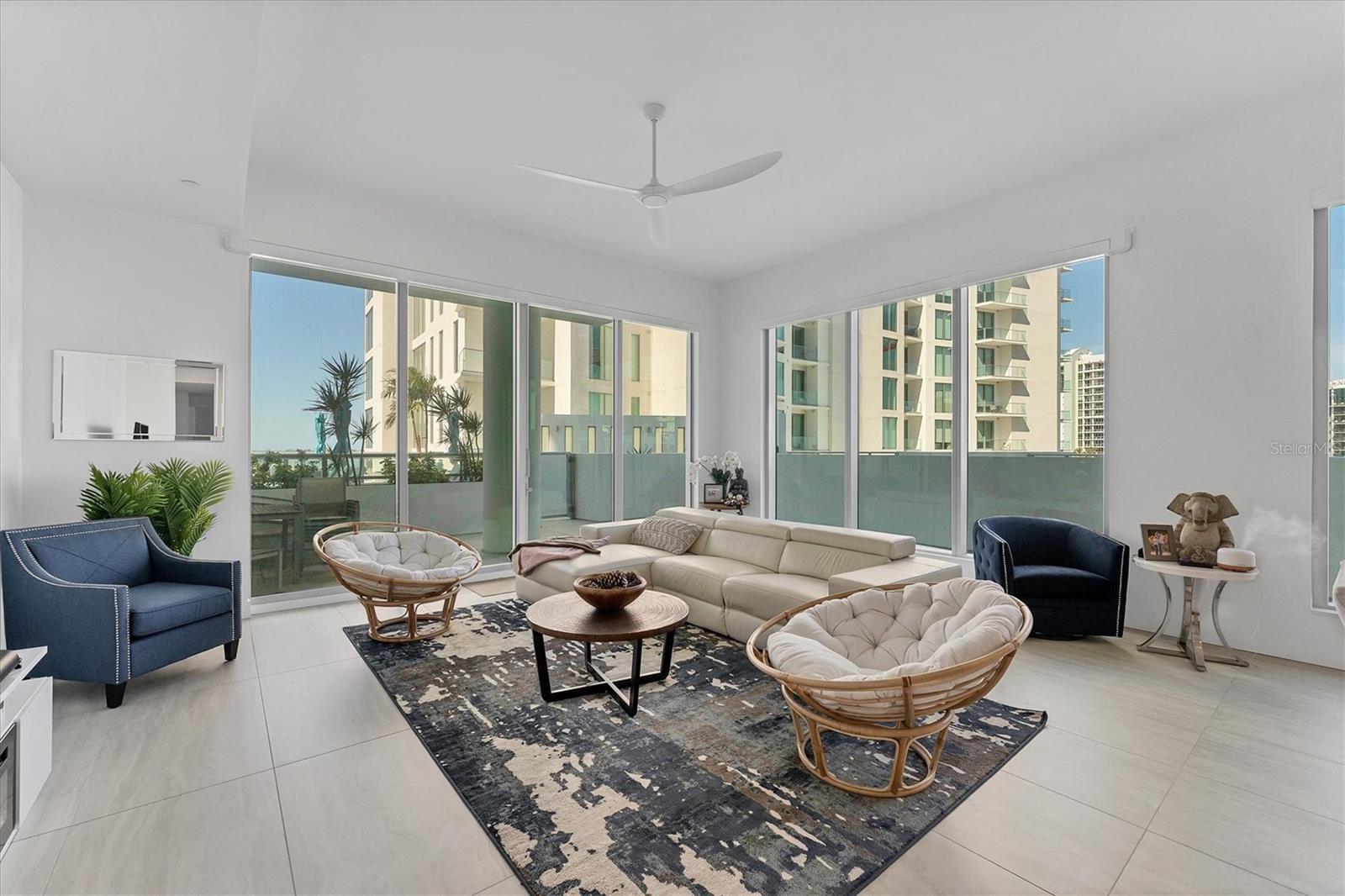 BAYSO SARASOTA CONDOMINIUM - Residential Lease