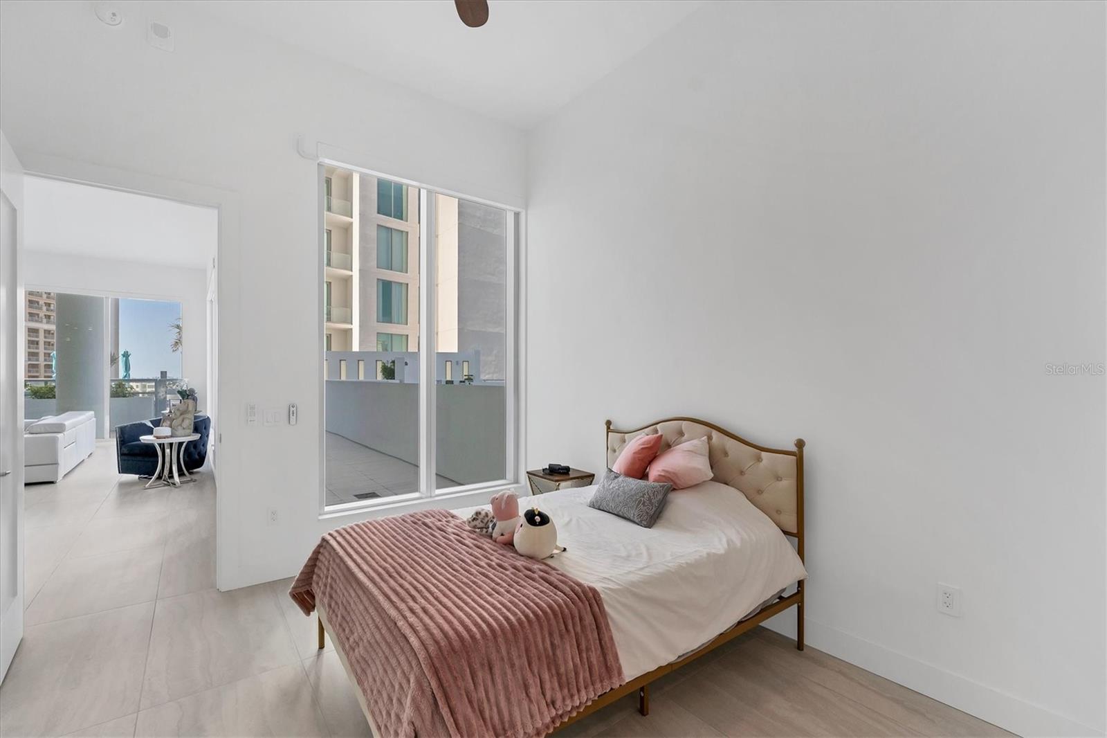 BAYSO SARASOTA CONDOMINIUM - Residential Lease