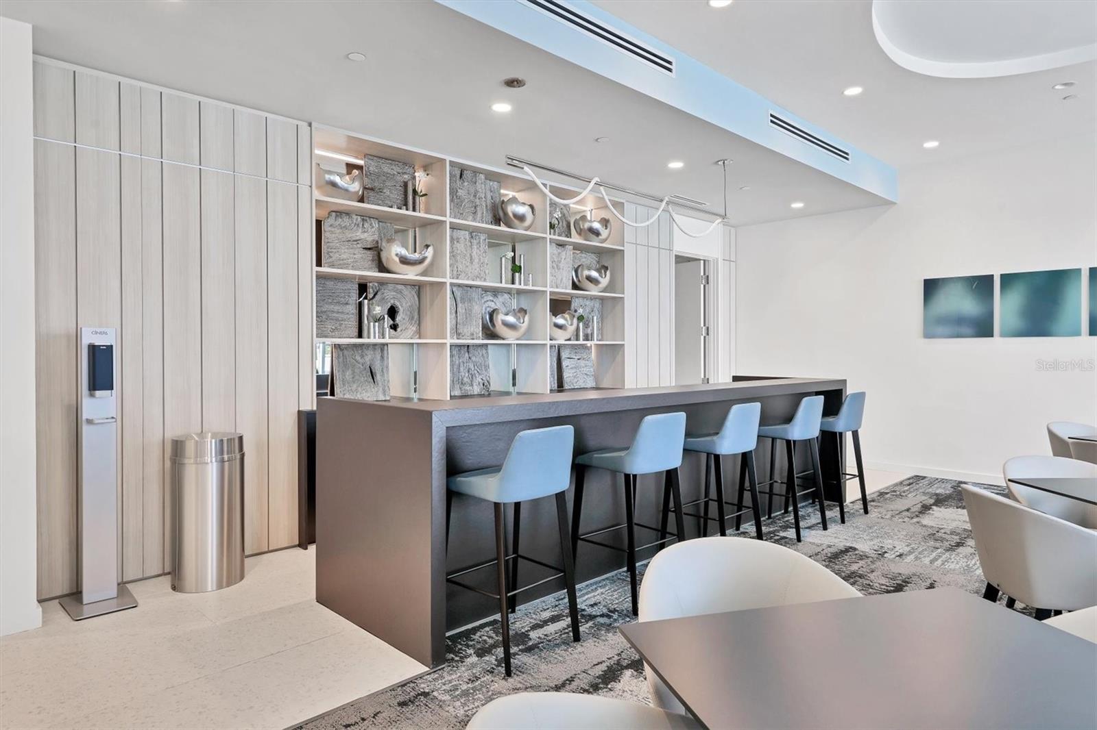 BAYSO SARASOTA CONDOMINIUM - Residential Lease