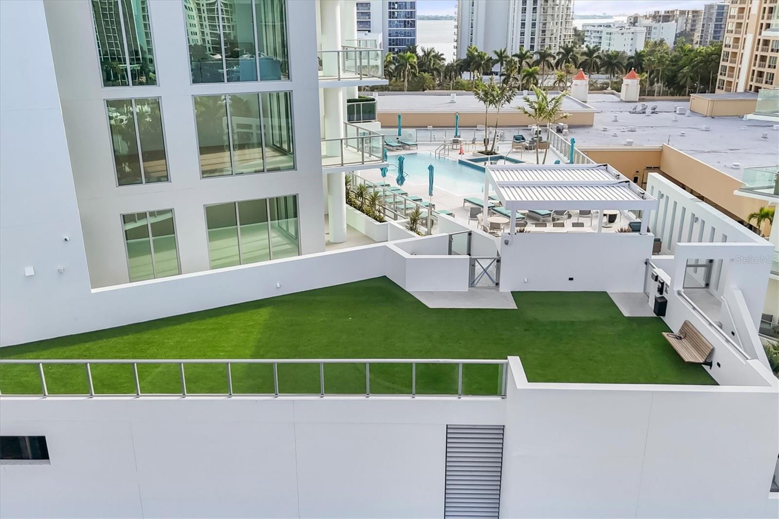 BAYSO SARASOTA CONDOMINIUM - Residential Lease
