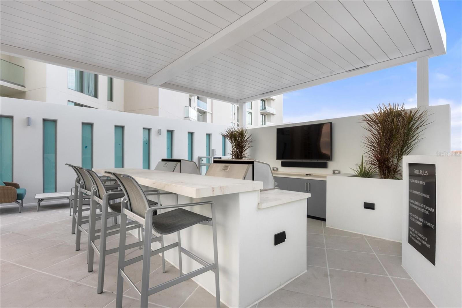 BAYSO SARASOTA CONDOMINIUM - Residential Lease