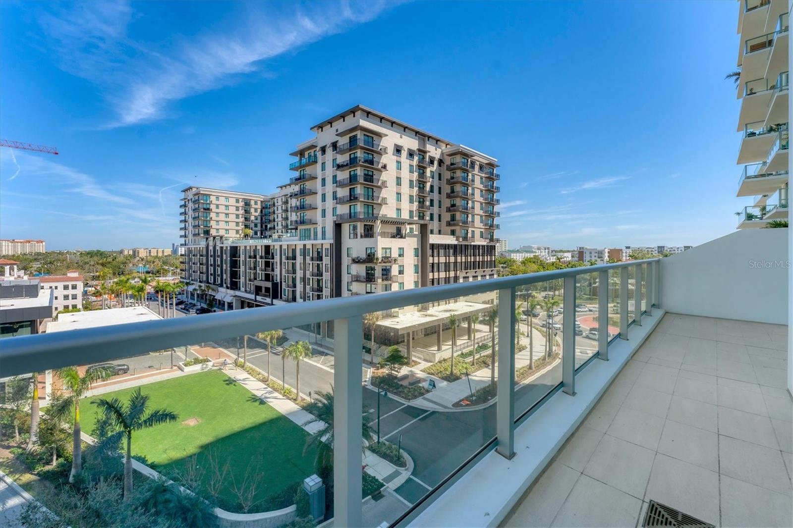 BAYSO SARASOTA CONDOMINIUM - Residential Lease