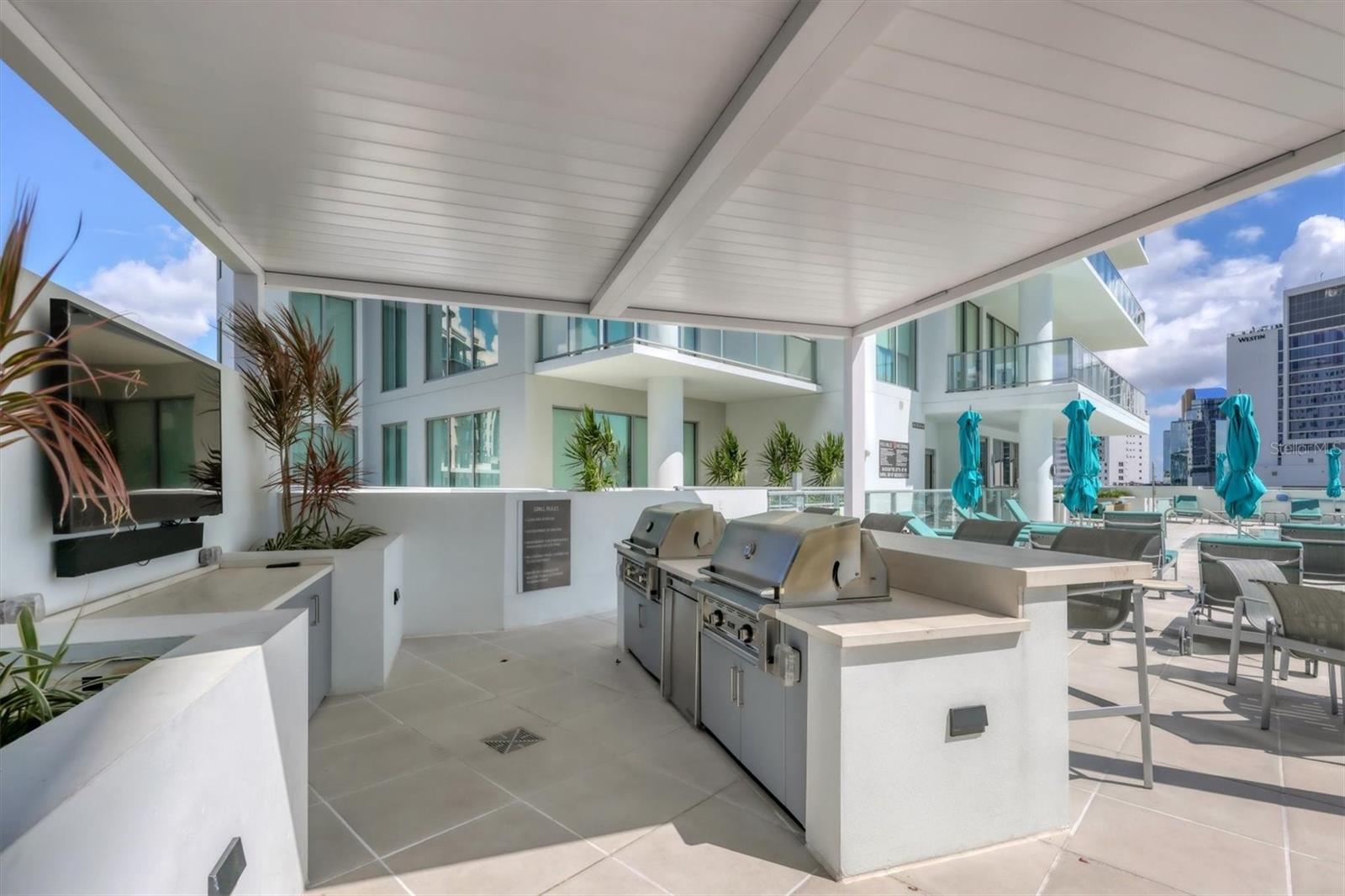BAYSO SARASOTA CONDOMINIUM - Residential Lease