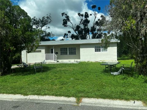 Photo of 3655 Abington Avenue S, St Petersburg, FL 33711 (MLS # TB8437356)