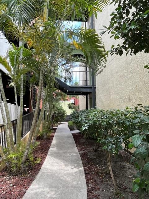 THE QUARTER AT YBOR - Residential Lease