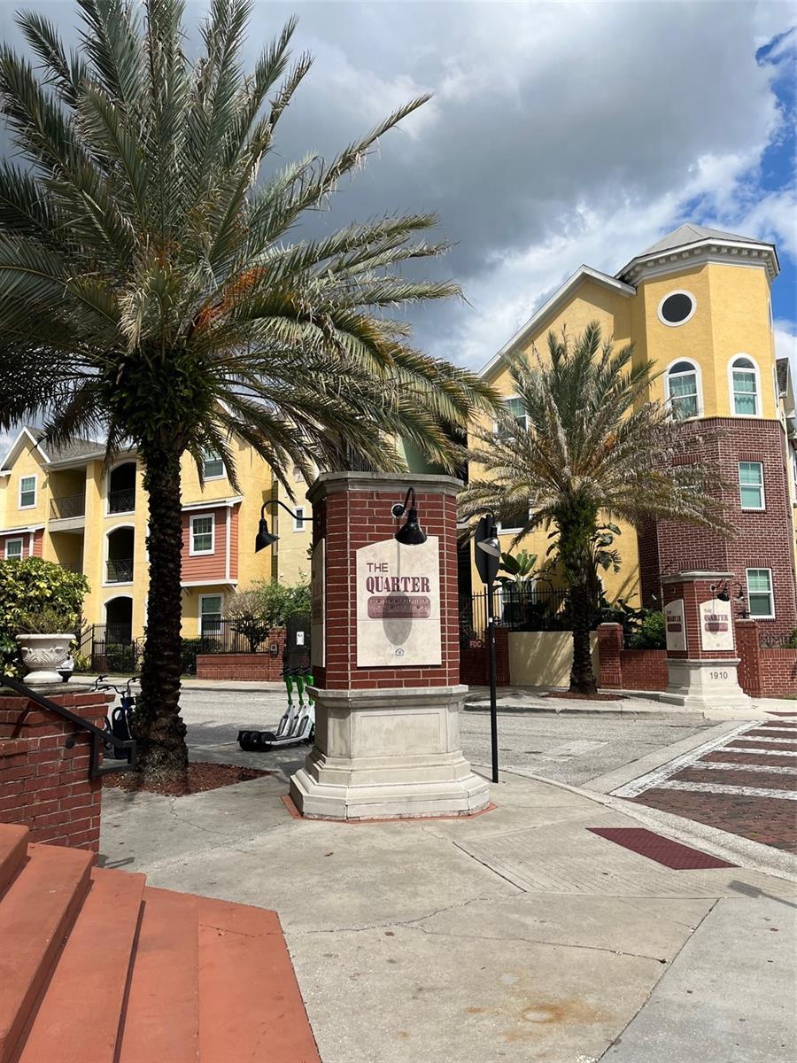 THE QUARTER AT YBOR - Residential Lease