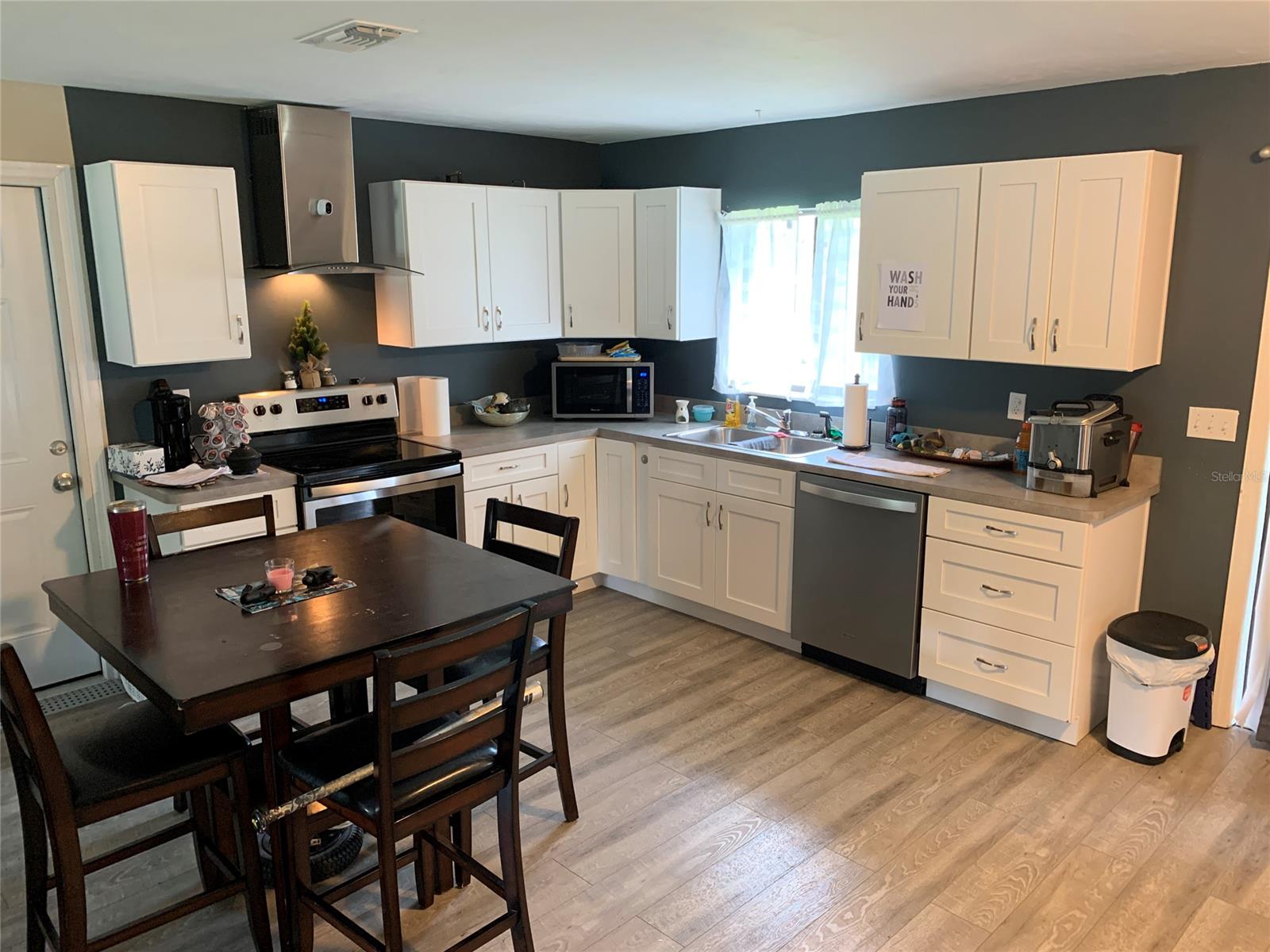 Florida Shores 01 - Residential