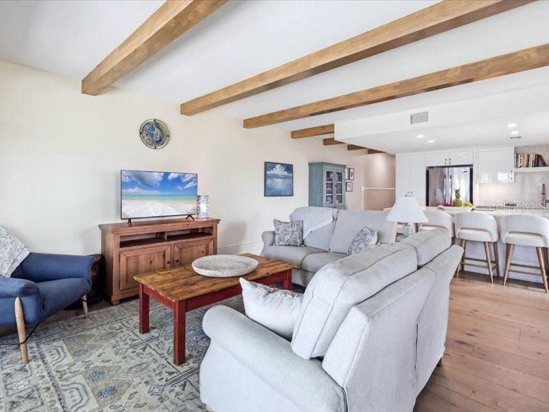 HEMINGWAY CONDO THE - Residential
