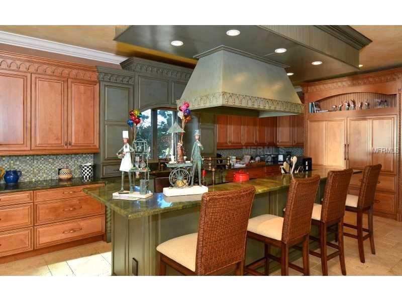 LONGBOAT KEY - Residential