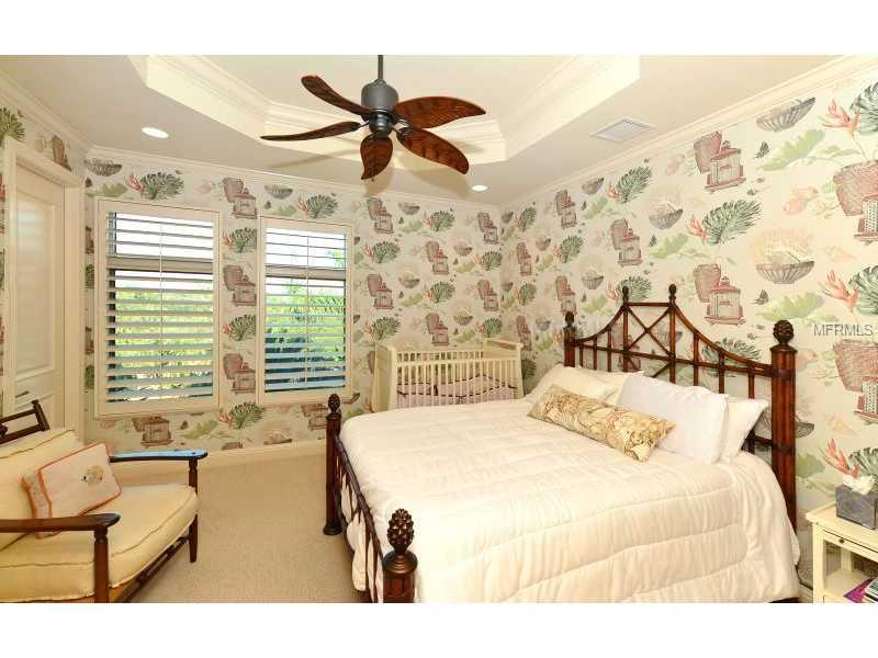 LONGBOAT KEY - Residential