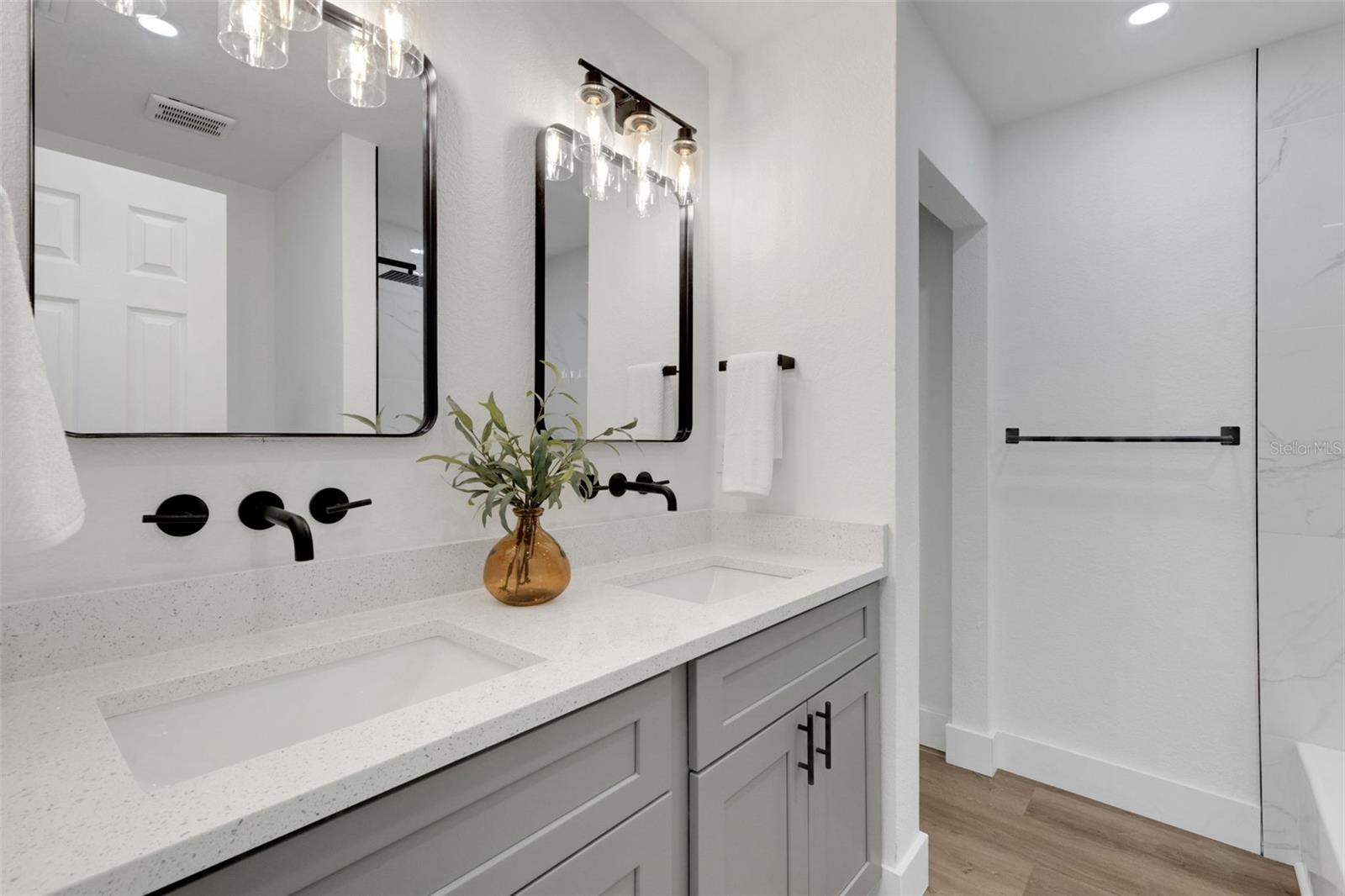 PUNTA NOVA - Residential