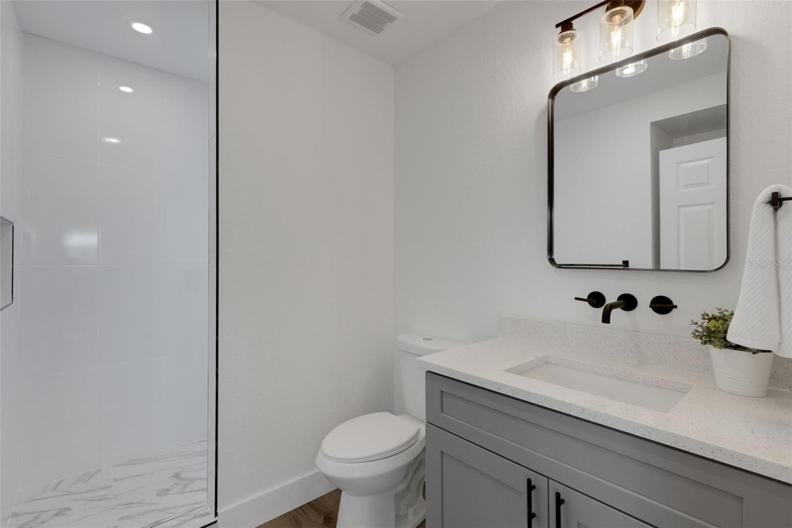 PUNTA NOVA - Residential