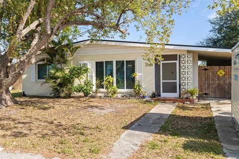 A home in PORT CHARLOTTE