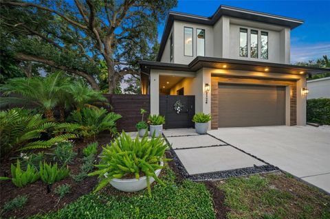 A home in SARASOTA