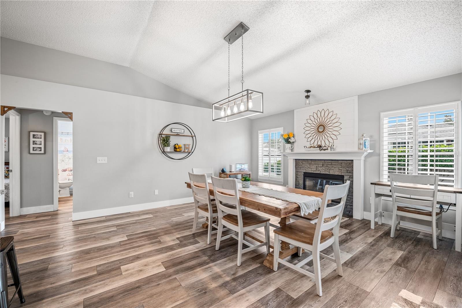 VILLAGES/FIRESIDE - Residential