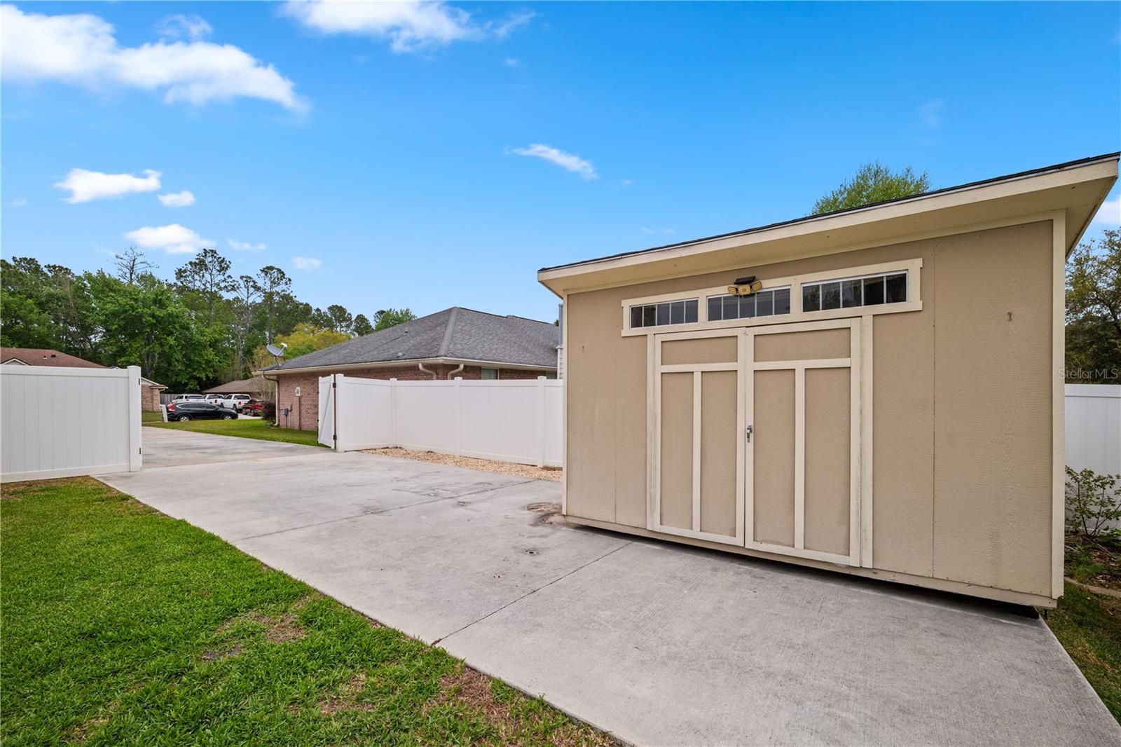 VILLAGES/FIRESIDE - Residential