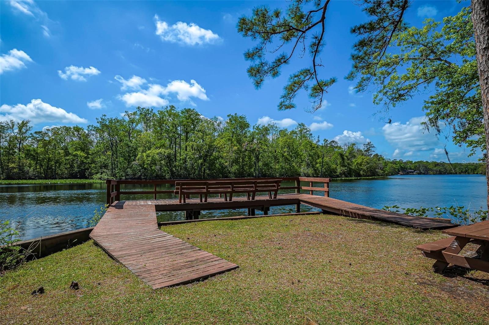 VILLAGES/FIRESIDE - Residential