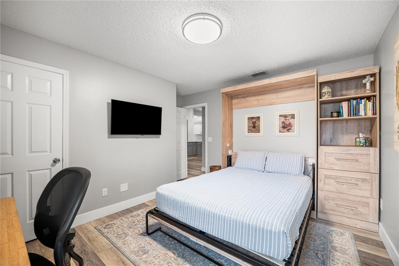 VILLAGES/FIRESIDE - Residential