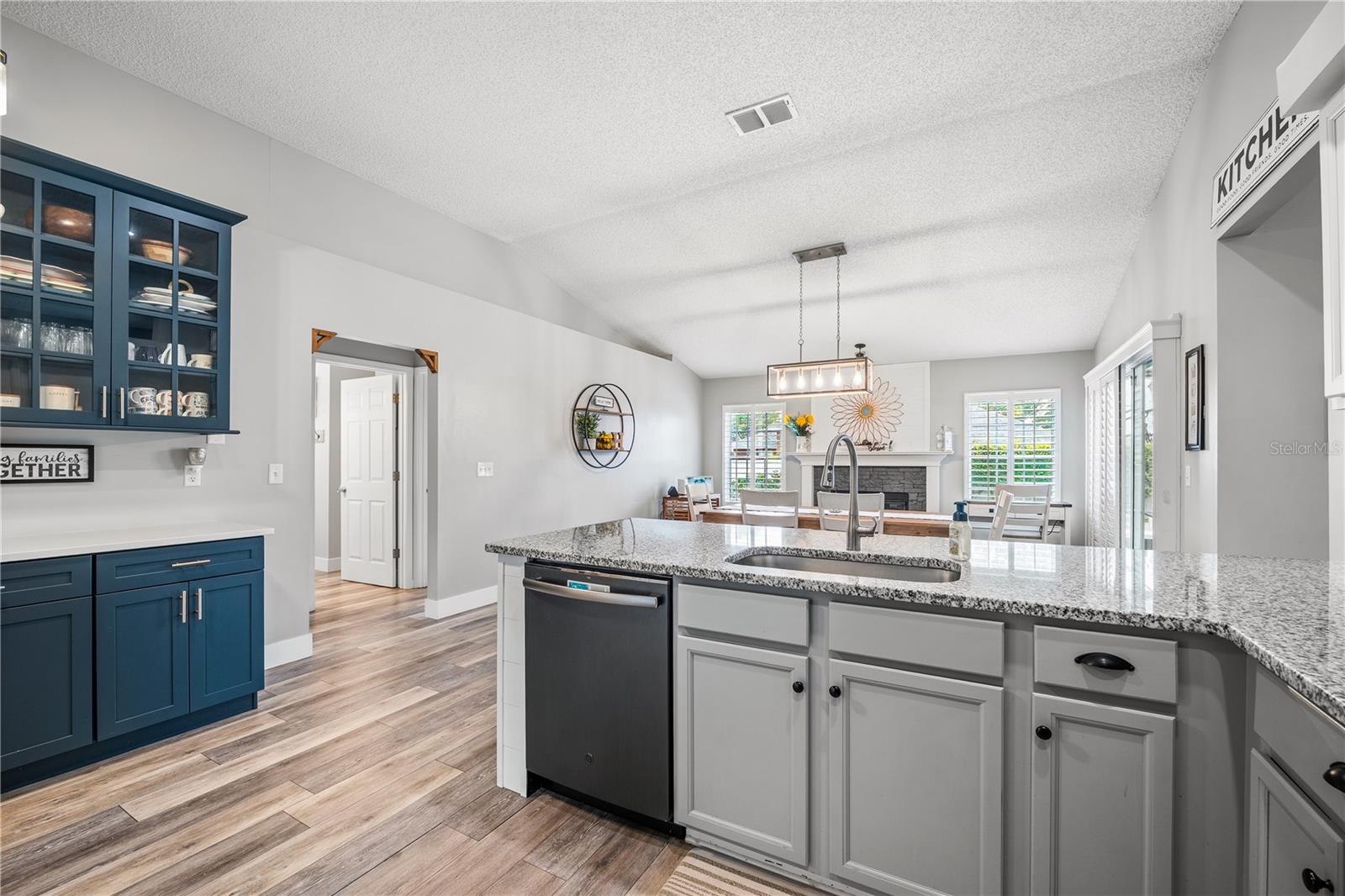 VILLAGES/FIRESIDE - Residential