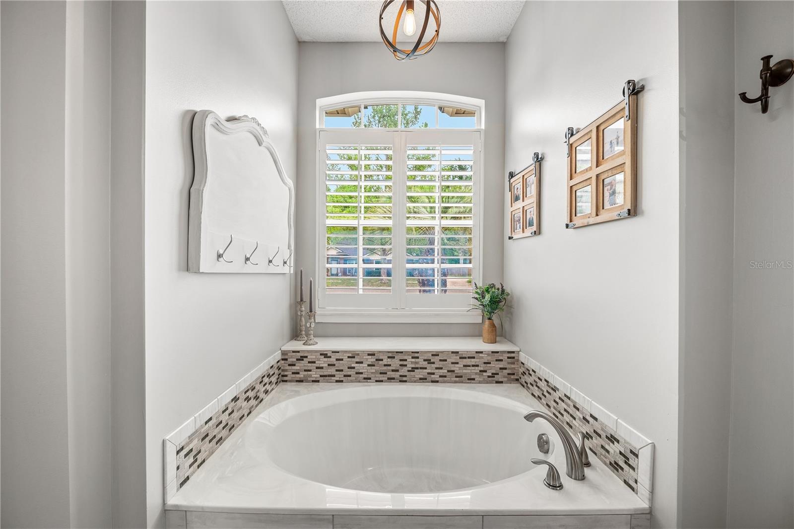 VILLAGES/FIRESIDE - Residential