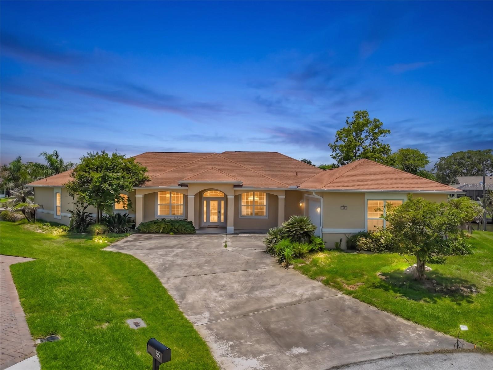 20 CEDARVIEW COURT