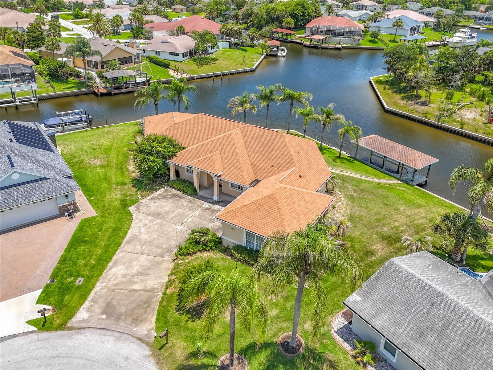 20 CEDARVIEW COURT